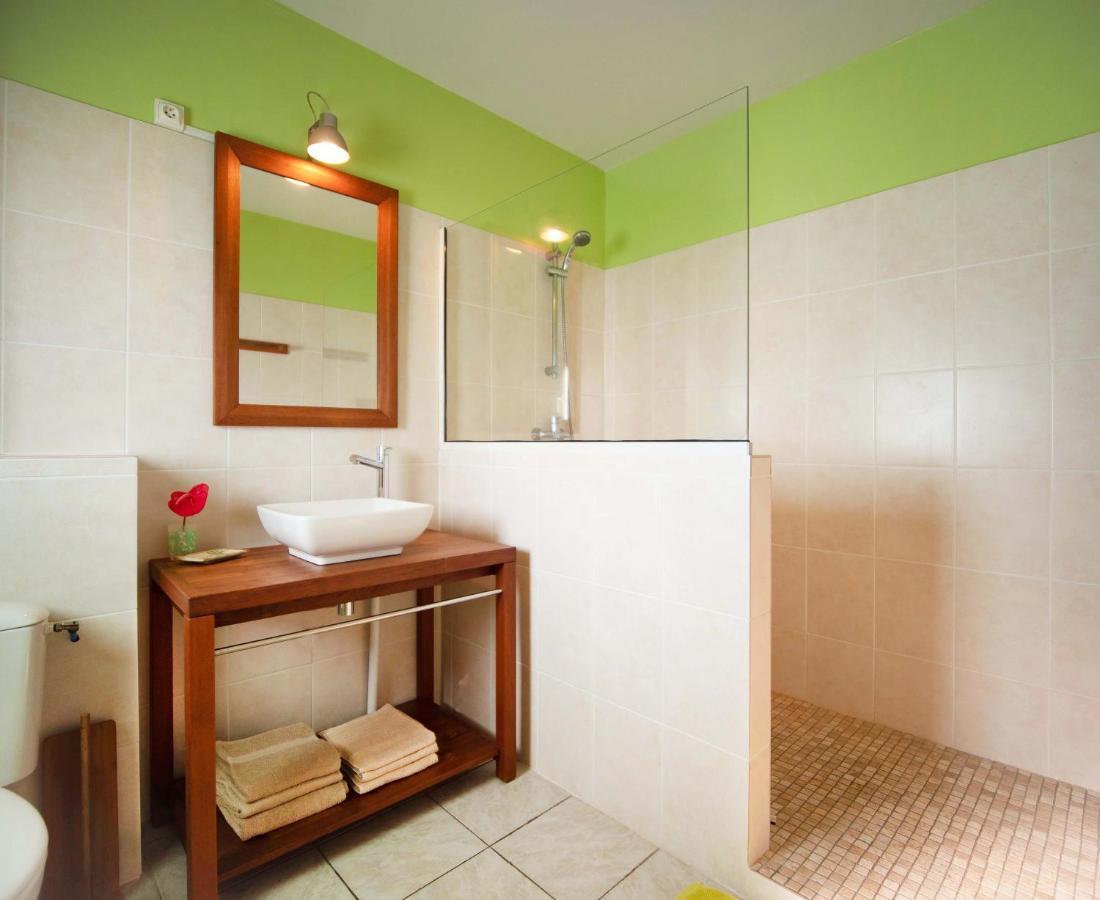 Apartamento Habitation Bellevue Sainte-Anne Exterior foto